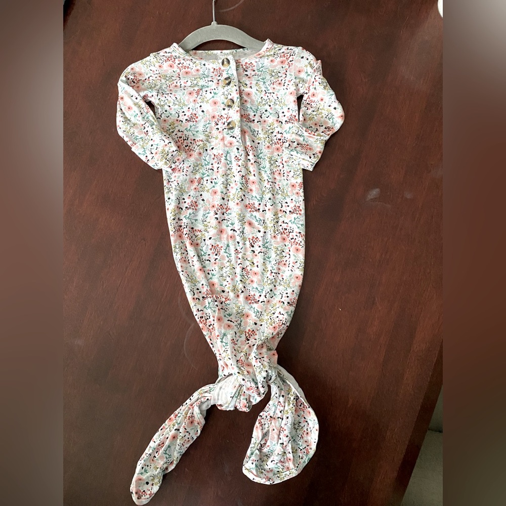Lou Lou and Company MILLIE KNOTTED GOWN | Newborn